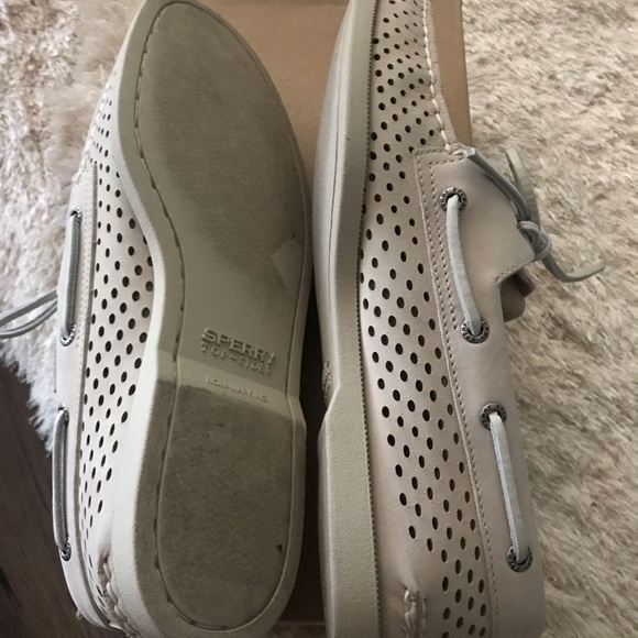 Men’s Sperry casual shoes - Picture 2 of 4